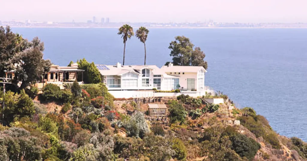 Malibu Celebrity Homes